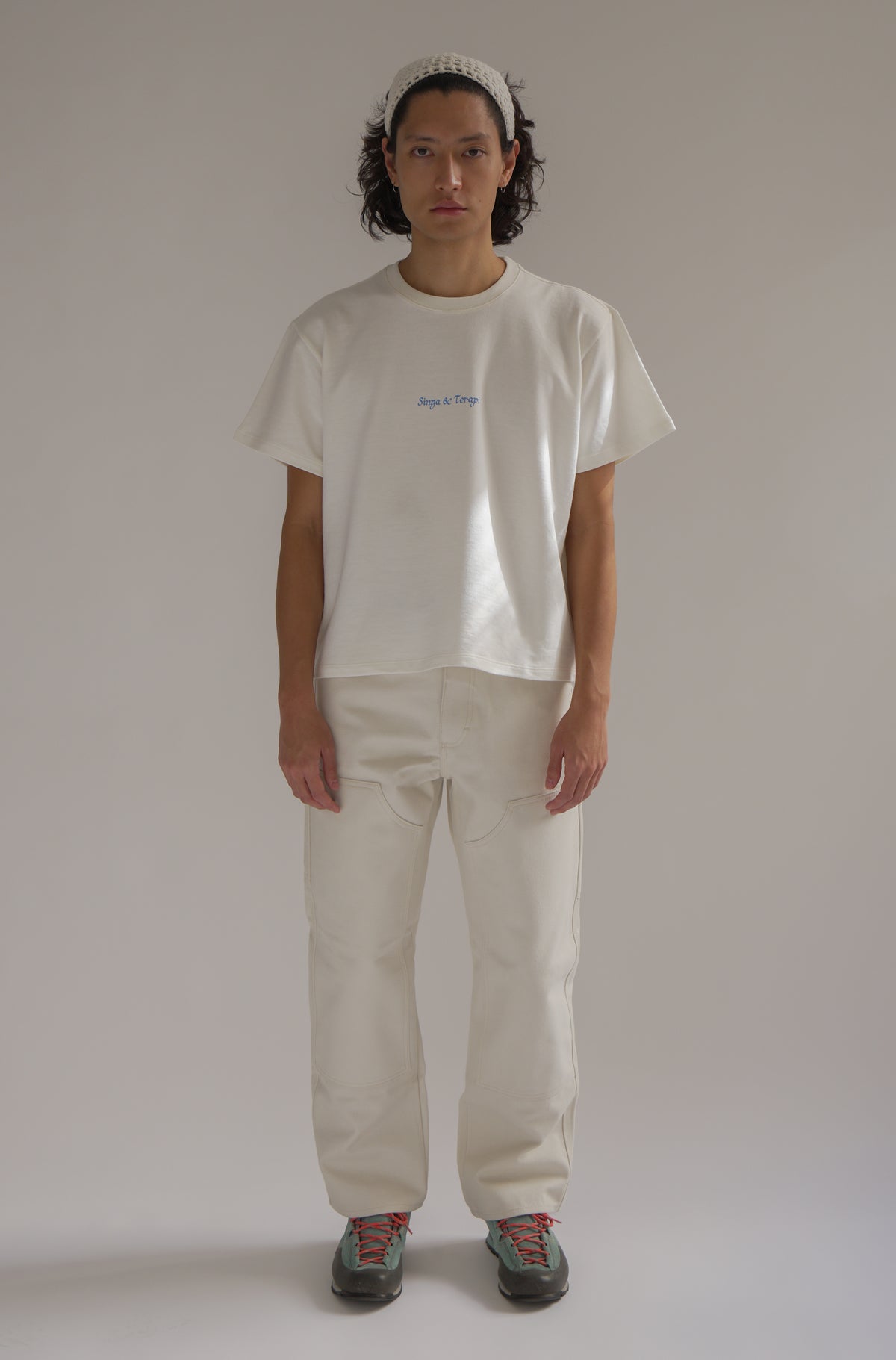 Camiseta Boxy Regular Singa & Terapi Off-white