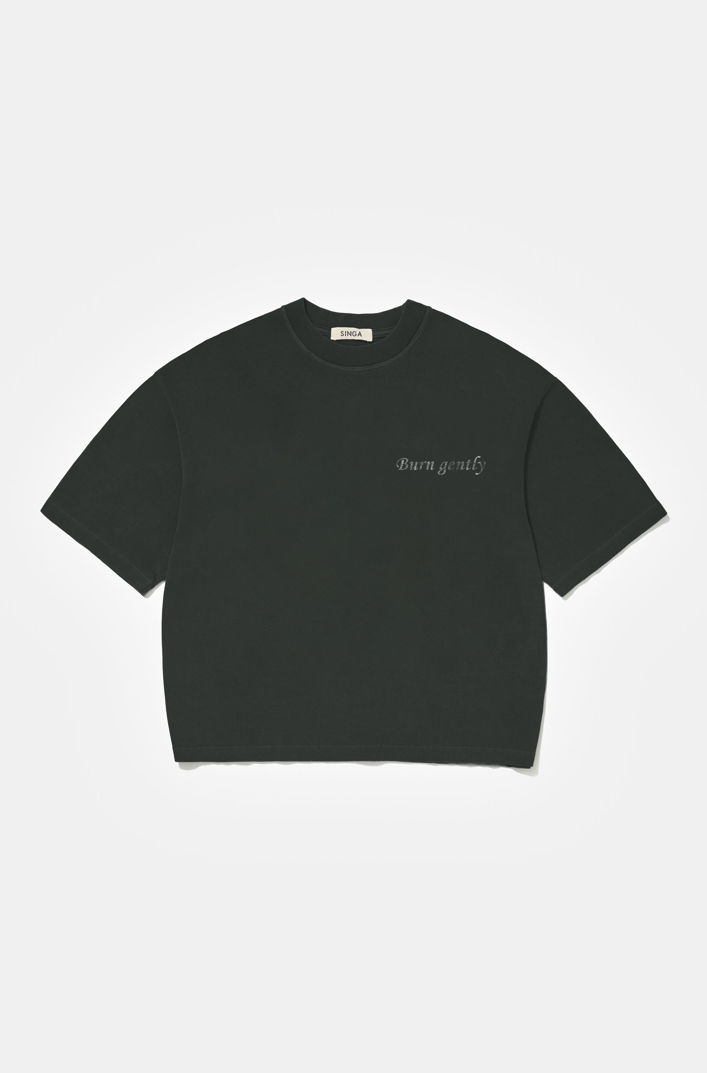 Camiseta Boxy Over Burn Gently Preto Estonado