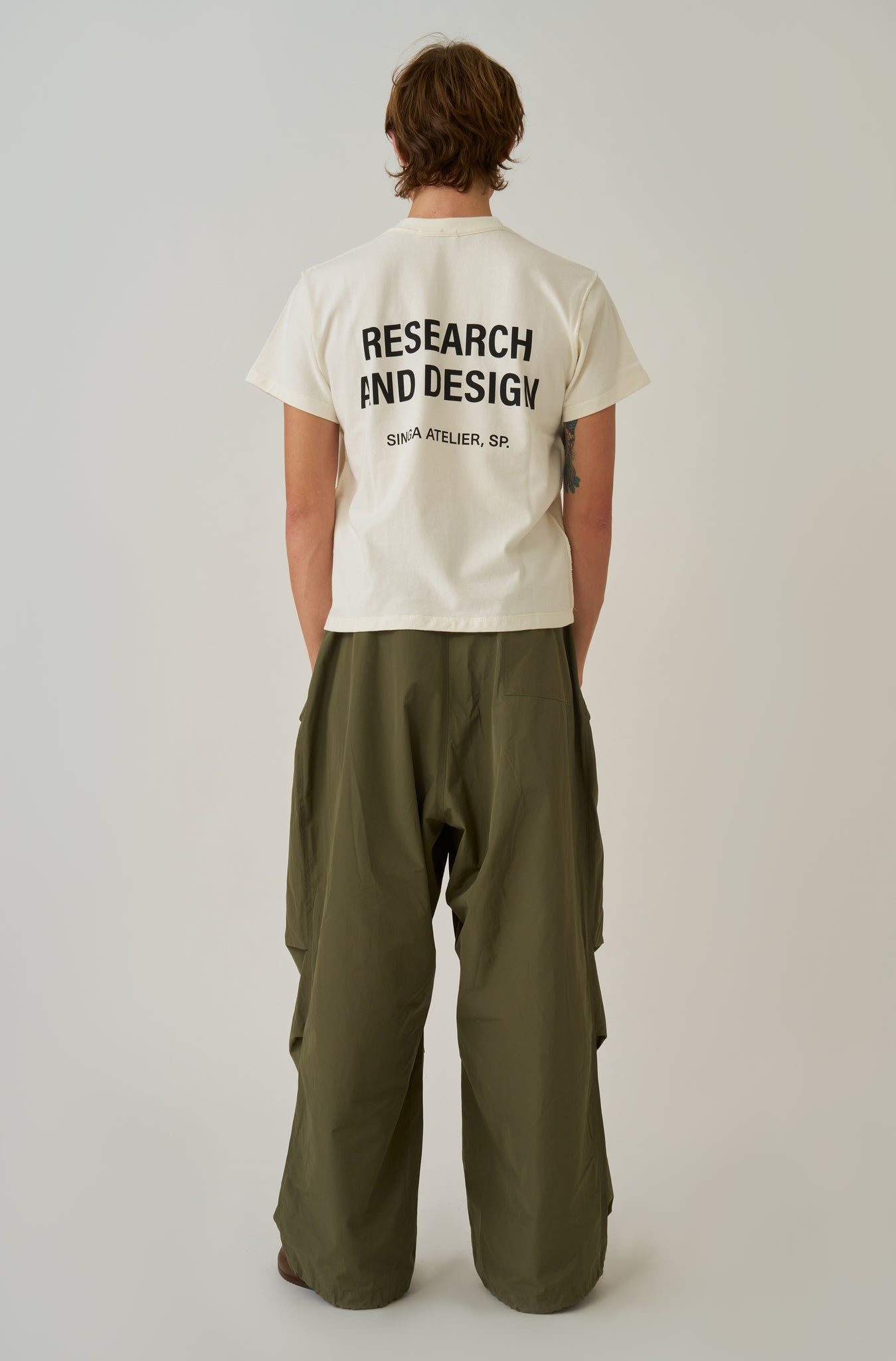 Camiseta Boxy Regular Research & Design